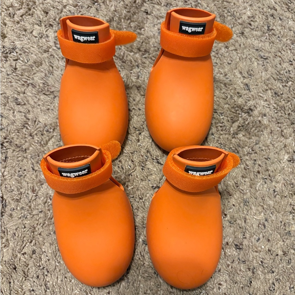 Wagwear Wag Wellie